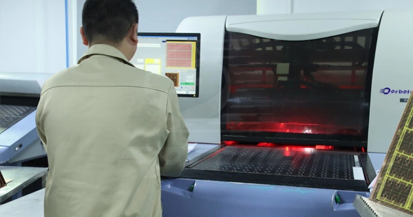 Fabricant de circuits imprimés