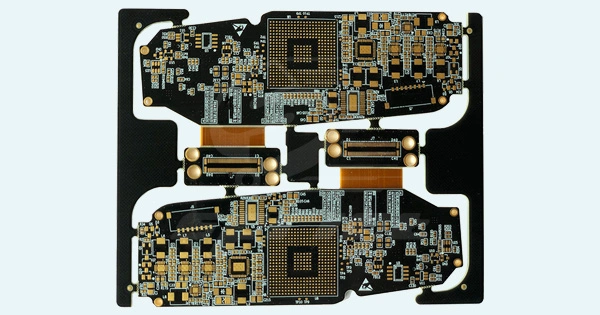 Processus complet de fabrication de circuits imprimés rigides-flexibles