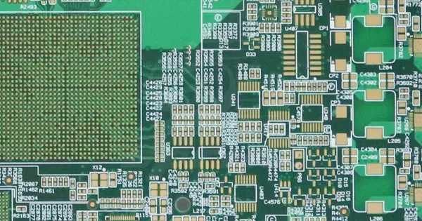 SprintPCB, fabricant expérimenté de circuits imprimés 10 couches&nbsp;: guide de conception, avantages et applications