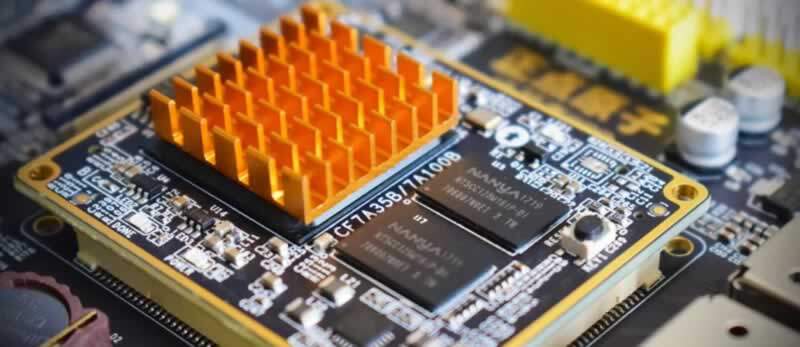 Transfert de chaleur sur PCB&nbsp;: comprendre la gestion thermique des circuits imprimés